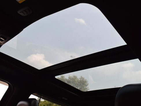 Used 2015 Ford F150 Lariat AWD/4WD image 39