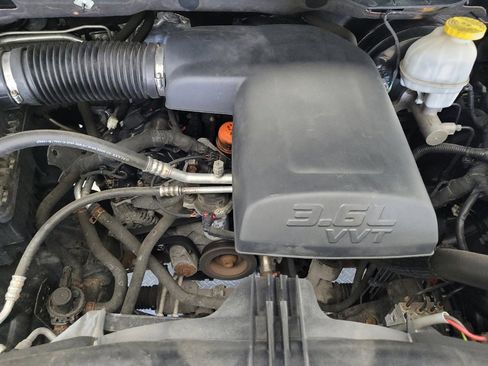 Used 2019 RAM 1500 Express w/ Express Value Package AWD/4WD image 30