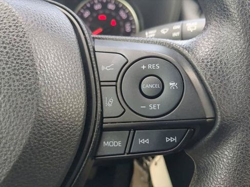 Certified 2022 Toyota RAV4 LE FWD image 23