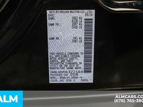 Used 2025 Nissan Altima 2.5 SV FWD image 41