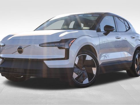 New 2025 Volvo EX30 Plus w/ Protection Package Premier image 1