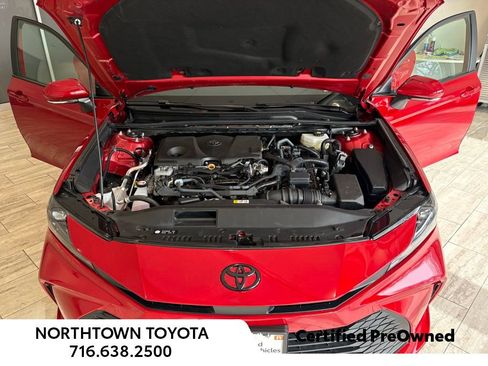 Used 2025 Toyota Camry LE w/ Convenience Package image 24