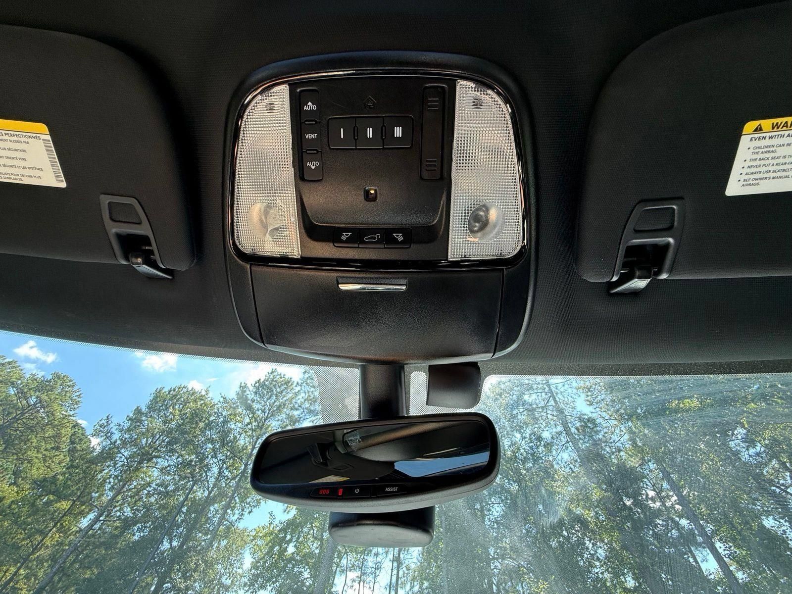 Used 2021 Dodge Durango R/T w/ Blacktop Package AWD/4WD image 54