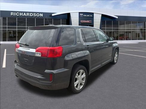 Used 2017 GMC Terrain SLE FWD image 9
