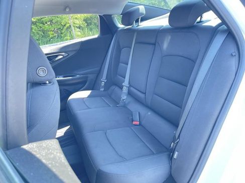 Used 2023 Chevrolet Malibu LT w/ LPO, Floor Liner Package FWD image 23
