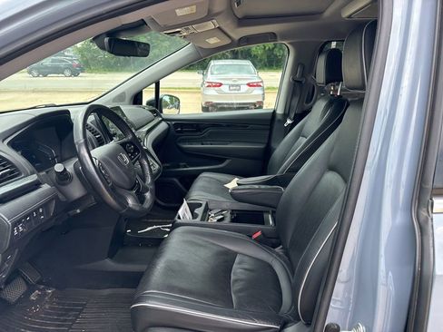 Used 2023 Honda Odyssey Elite image 11