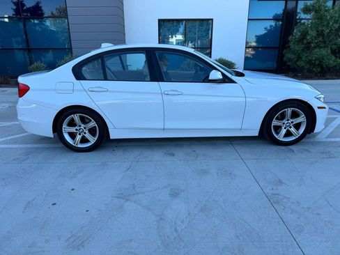 Used 2014 BMW 328i Sedan RWD image 5