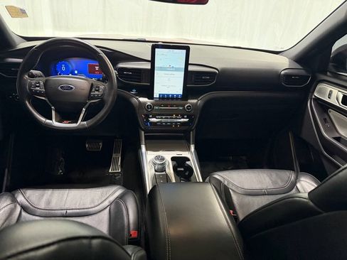 Used 2020 Ford Explorer ST w/ ST Street Pack AWD/4WD image 38