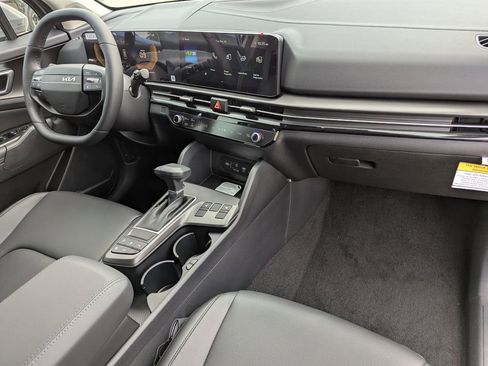 New 2026 Kia Sportage EX image 12