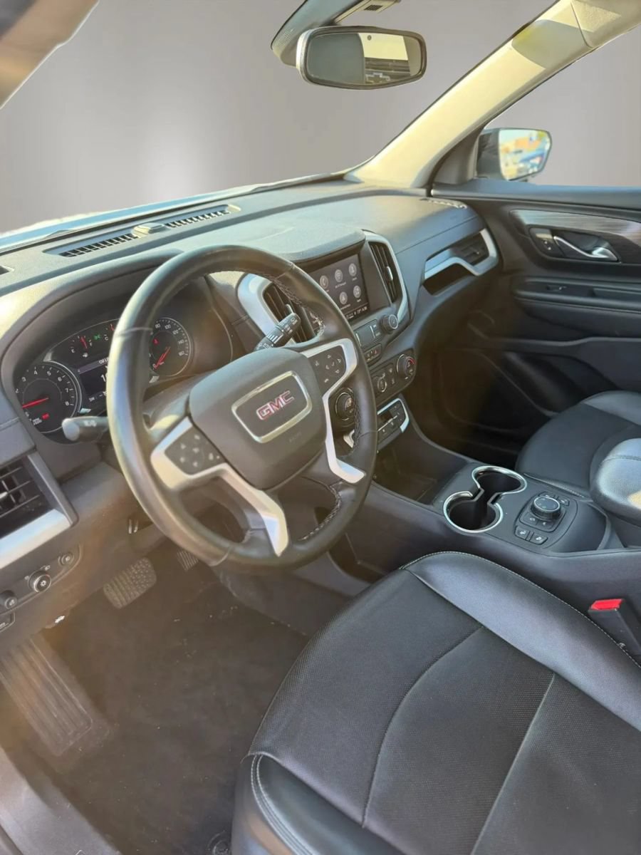 Used 2024 GMC Terrain SLT w/ Elevation Edition AWD/4WD image 13