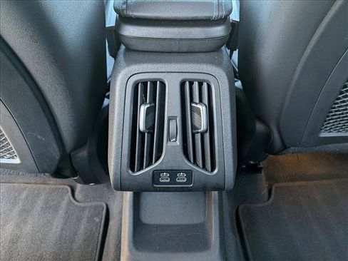 Used 2024 BMW X1 M35i w/ Premium Package image 18