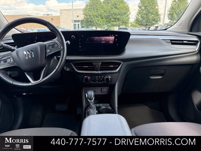 Certified 2024 Buick Encore GX Preferred w/ Comfort Package FWD image 22