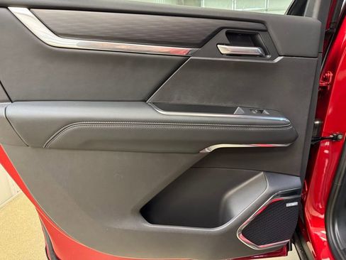 New 2026 GMC Acadia Elevation w/ LPO, Floor Liner Package image 16