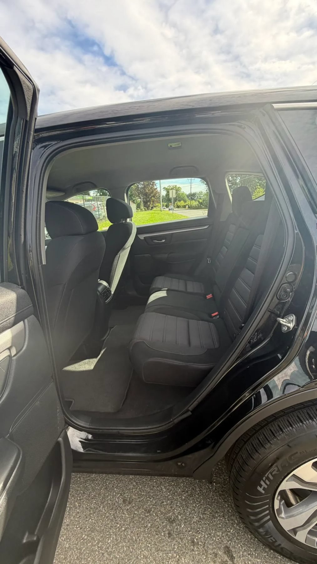 Used 2018 Honda CR-V LX image 20