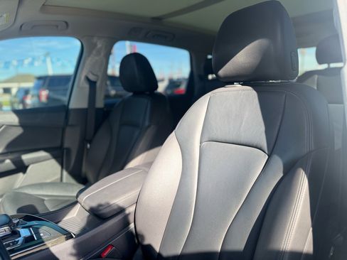 Used 2018 Audi Q7 3.0T Premium Plus w/ Premium Plus Package image 42