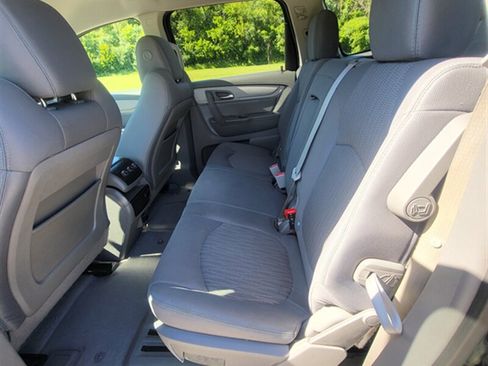 Used 2015 Chevrolet Traverse LS FWD image 21