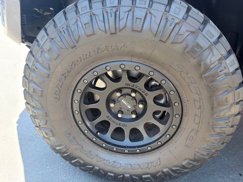Used 2018 Ford F150 Raptor w/ Equipment Group 802A Luxury AWD/4WD image 43