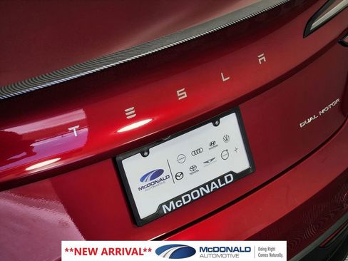 Used 2024 Tesla Model 3 Long Range AWD/4WD image 9