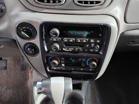 Used 2005 Chevrolet TrailBlazer EXT LT w/ Luxury Package image 12