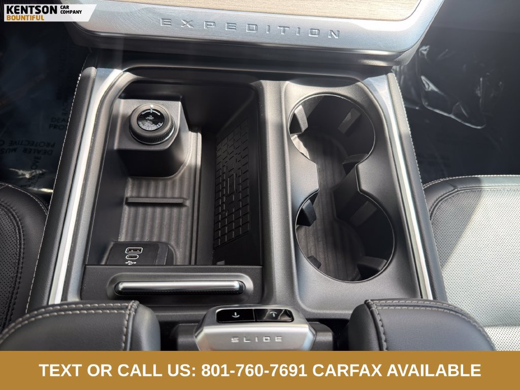 Used 2025 Ford Expedition Max Platinum AWD/4WD image 19