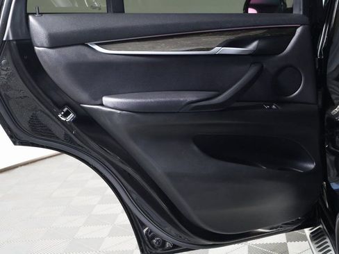 Used 2018 BMW X5 sDrive35i image 10