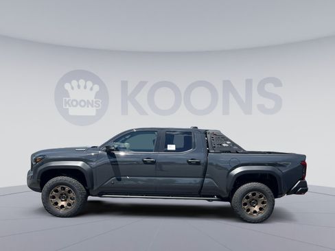 New 2026 Toyota Tacoma 4x4 Double Cab Hybrid image 2