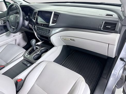 Certified 2017 Honda Pilot EX-L image 17