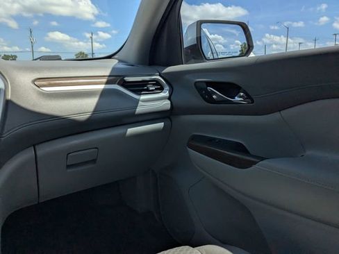 Used 2019 GMC Acadia SLE w/ LPO, Floor Liner Package image 16