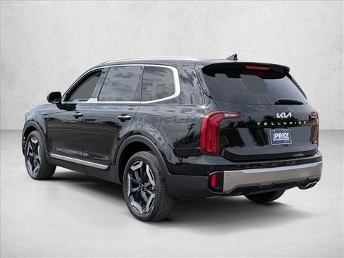 Used 2025 Kia Telluride S AWD/4WD image 9