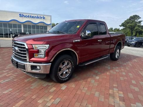 Used 2016 Ford F150 XLT w/ Equipment Group 302A Luxury AWD/4WD image 4