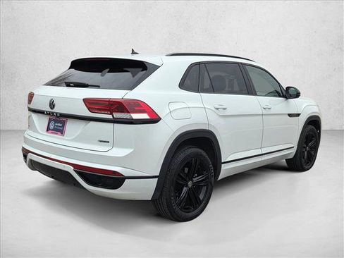 Certified 2023 Volkswagen Atlas Cross Sport SEL R-Line image 5