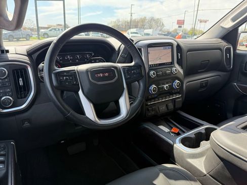 Used 2019 GMC Sierra 1500 SLT w/ SLT Convenience Package image 5