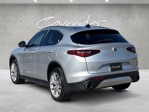 Used 2019 Alfa Romeo Stelvio image 12