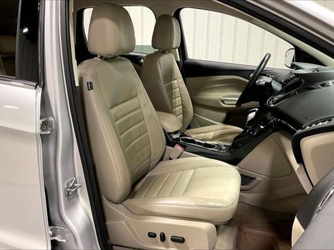 Used 2015 Ford Escape Titanium image 7