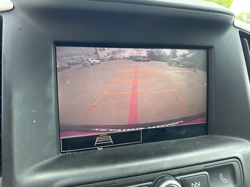 Used 2022 GMC Terrain SLE w/ Driver Convenience Package FWD image 20
