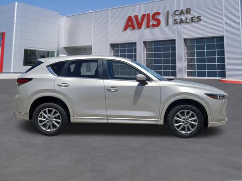 Used 2025 MAZDA CX-5 AWD 2.5 S w/ Preferred Package image 5