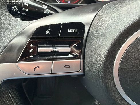 Used 2021 Hyundai Elantra SEL w/ Cargo Package FWD image 12