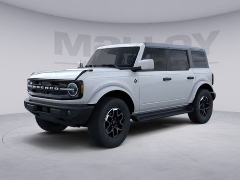 New 2026 Ford Bronco Outer Banks image 1