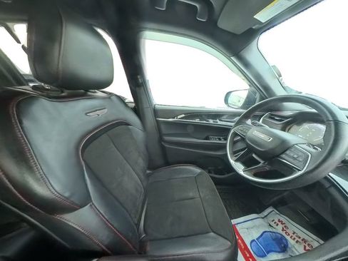 Certified 2022 Jeep Grand Cherokee Trailhawk w/ ADV Protech Group II image 27