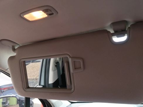 Used 2022 Kia Sorento SX image 39