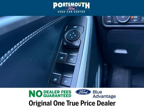 Certified 2022 Ford Explorer XLT w/ Equipment Group 202A image 25