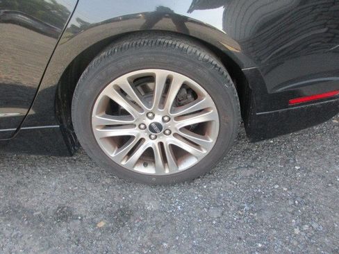 Used 2013 Lincoln MKZ FWD image 14