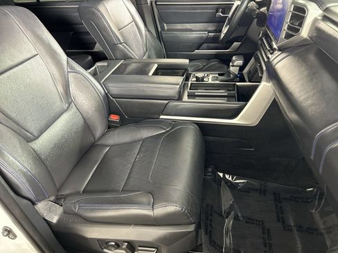 Used 2023 Toyota Sequoia Platinum AWD/4WD image 26