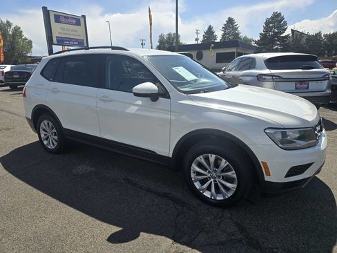 Used 2019 Volkswagen Tiguan S w/ Driver Assistance Package AWD/4WD image 6
