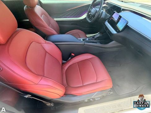 Used 2026 Dodge Charger Scat Pack AWD/4WD image 11