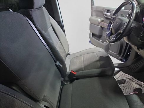 Used 2022 Chevrolet Silverado 1500 RST AWD/4WD image 36