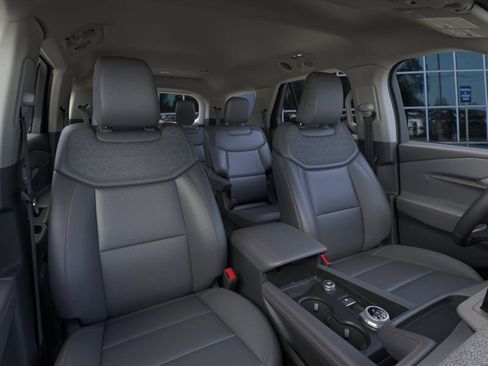 New 2026 Ford Explorer Active RWD image 10