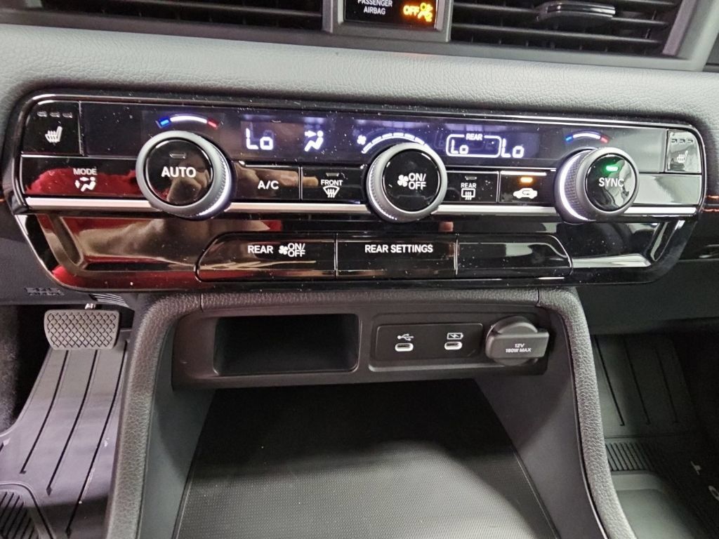 New 2026 Honda Pilot Sport image 20