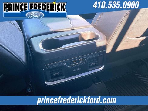 Used 2024 Chevrolet Silverado 2500 LTZ w/ LTZ Premium Package image 32