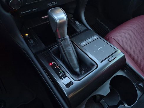 Used 2023 Lexus GX 460 Luxury w/ Accessory Package image 36